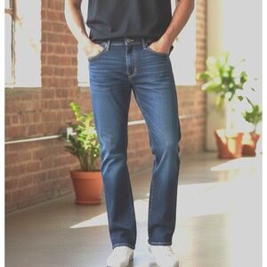 AG Adriano Goldschmied Harper Essential Straight Stretch Jeans Sz 32 Actual 34"